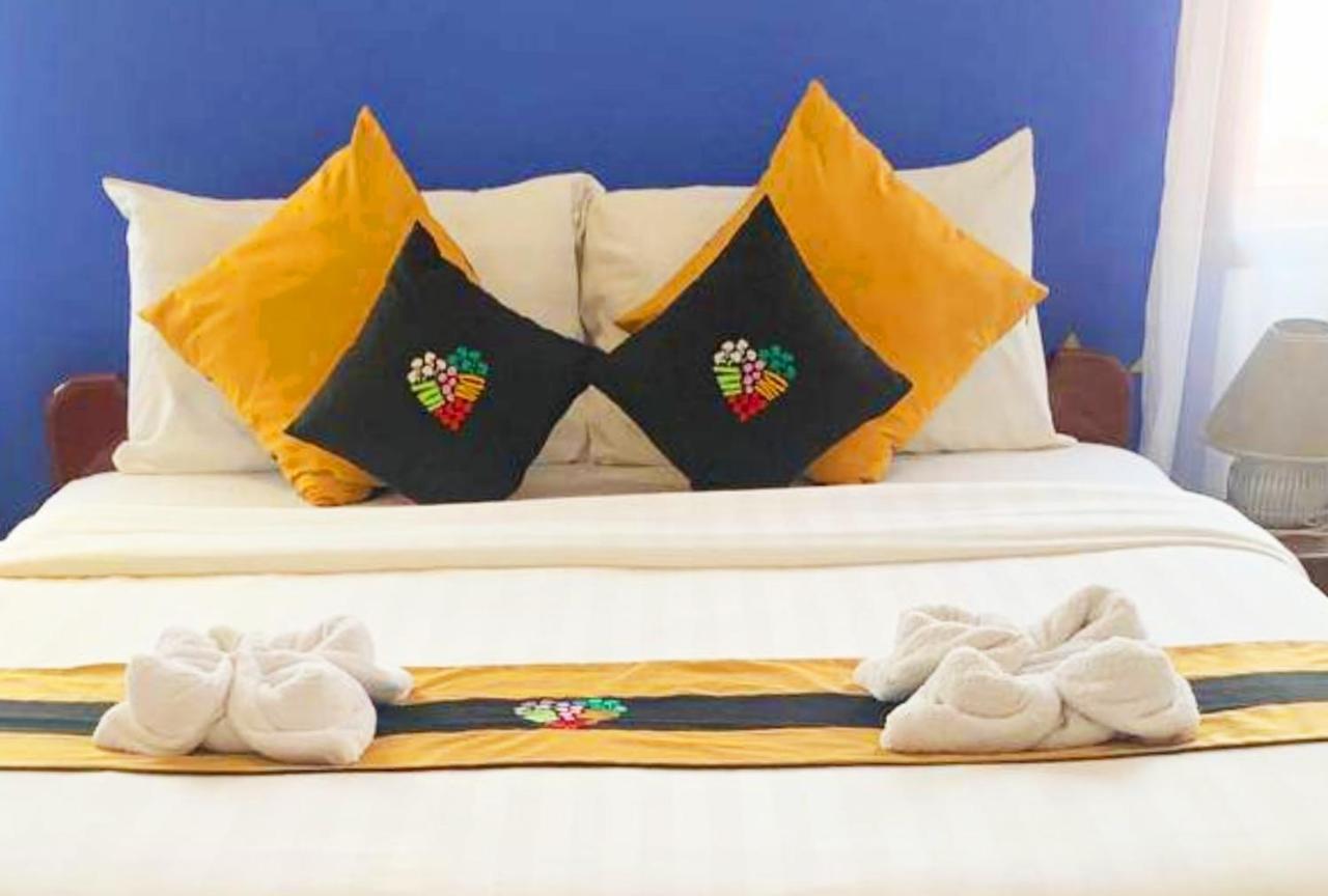 Antonios Villa Hotel Siem Reap Luaran gambar